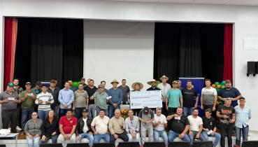 Primeira parcela do programa Fora Fruticultor  entregue aos produtores do municpio